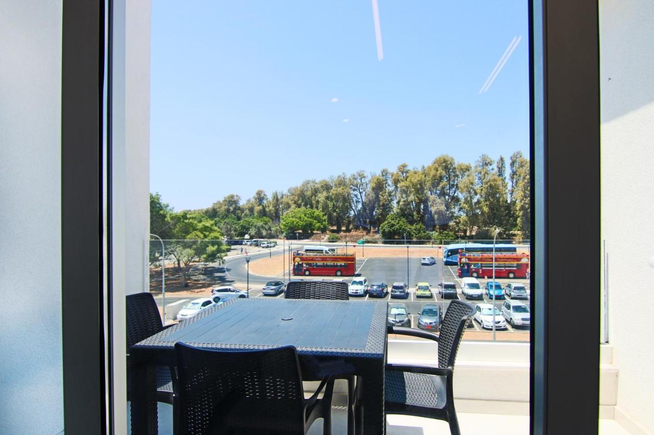 Phaedrus Living - Seaside Executive Flat Harbour 207 Apartment Paphos Exterior photo